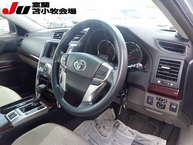 TOYOTA MARK X 2011
