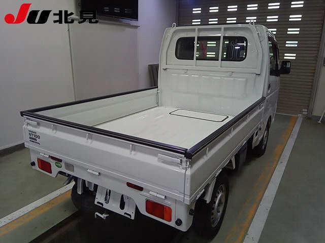 NISSAN CLIPPER TRUCK 2016