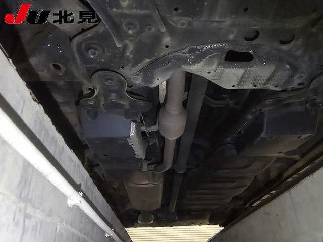 TOYOTA ESTIMA 2012