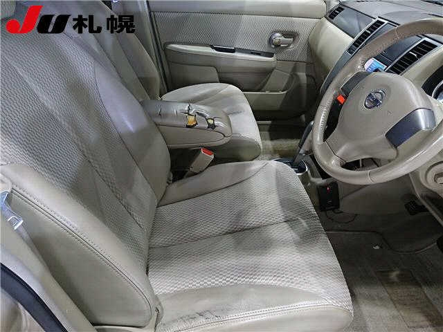 NISSAN TIIDA 2009