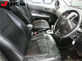 NISSAN X-TRAIL 2008