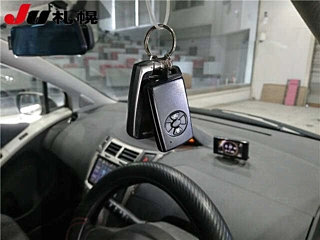 TOYOTA VITZ 2008