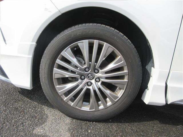 TOYOTA HARRIER 2020