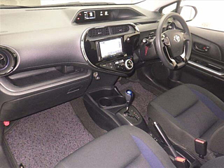 TOYOTA AQUA 2020