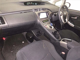 TOYOTA PRIUS 2014