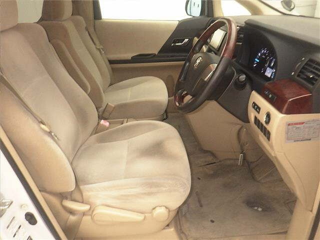 TOYOTA VELLFIRE 2008