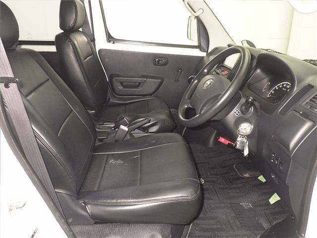 TOYOTA TOWN ACE VAN 2017