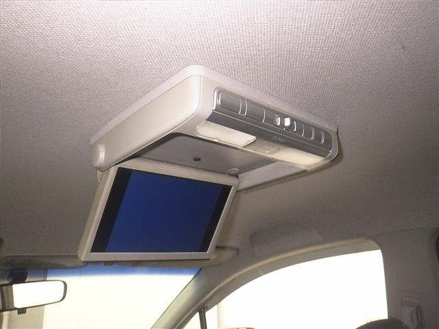 HONDA STREAM 2013
