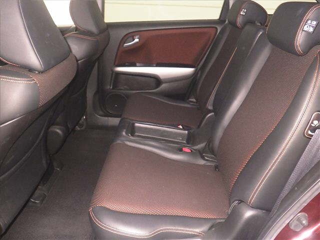 HONDA STREAM 2013