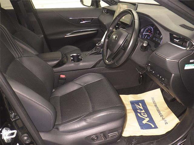 TOYOTA HARRIER 2020