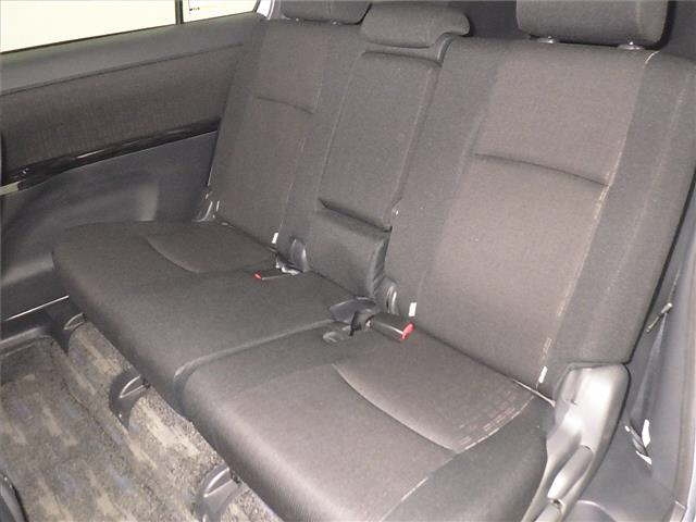TOYOTA ISIS 2012