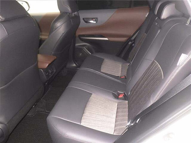 TOYOTA HARRIER 2022