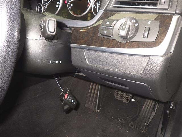 BMW 5 SERIES 2010