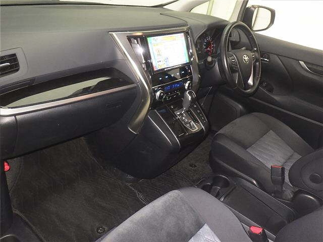 TOYOTA VELLFIRE 2018