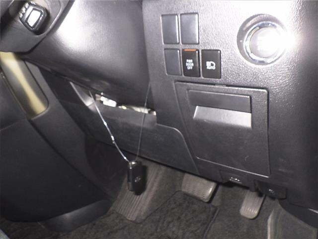 TOYOTA VELLFIRE 2018