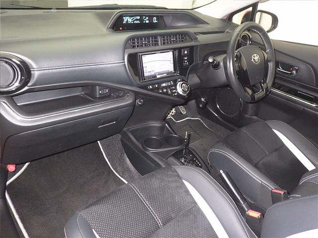 TOYOTA AQUA 2014