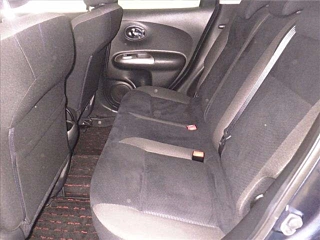NISSAN JUKE 2012