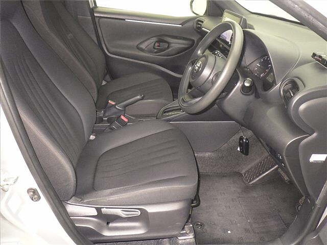 TOYOTA YARIS 2021