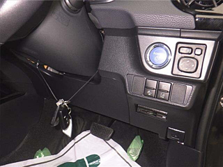 TOYOTA COROLLA AXIO 2016