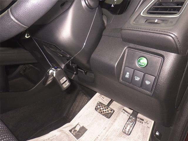 HONDA VEZEL 2015