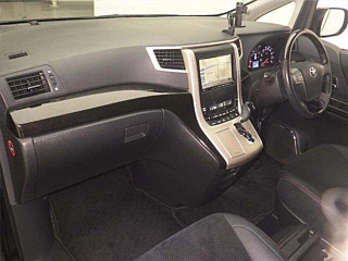 TOYOTA VELLFIRE 2012