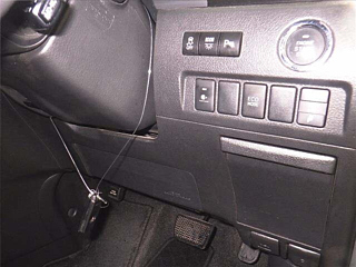 TOYOTA VELLFIRE 2012