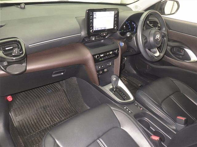 TOYOTA YARIS CROSS 2021