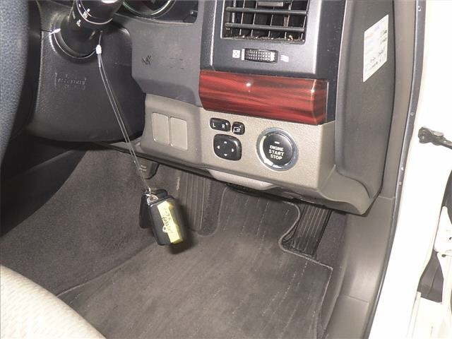 TOYOTA MARK X 2010