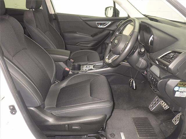 SUBARU FORESTER 2019