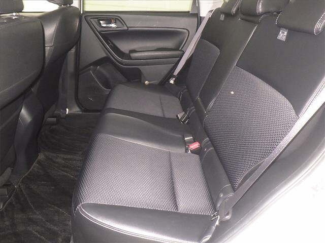 SUBARU FORESTER 2015