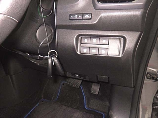 NISSAN LEAF 2019