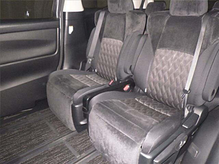 TOYOTA ALPHARD 2018