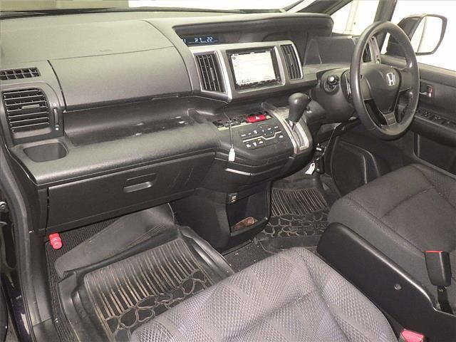 HONDA STEP WAGON 2011
