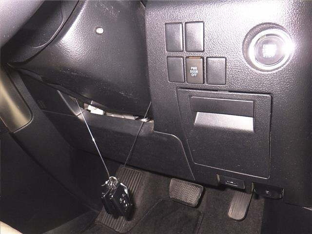 TOYOTA VELLFIRE 2017