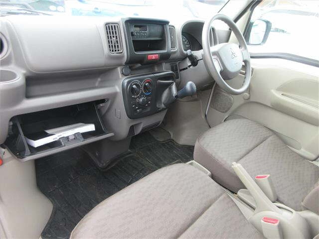 MITSUBISHI MINICAB VAN 2023