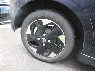 NISSAN ROOX 2022