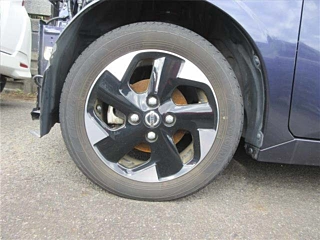NISSAN ROOX 2022