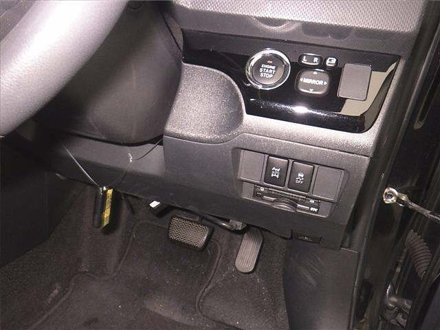 TOYOTA COROLLA RUMION 2013
