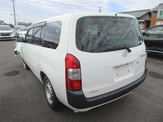 TOYOTA PROBOX 2017