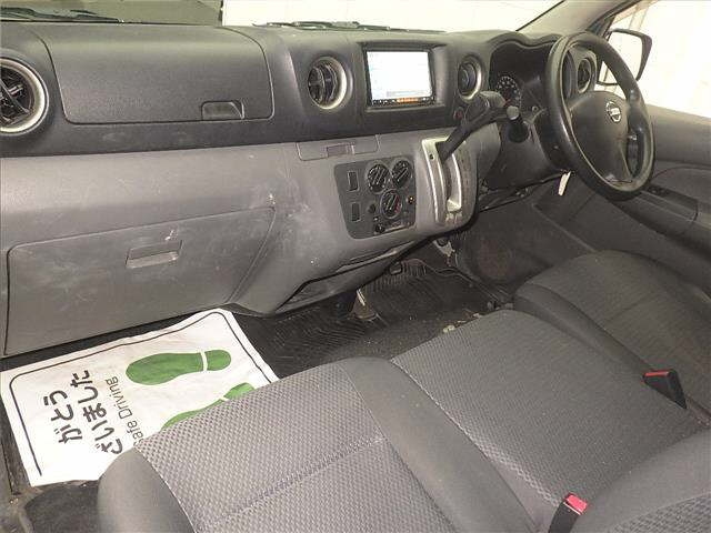 NISSAN CARAVAN VAN 2015