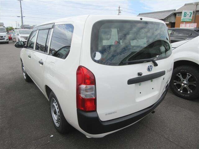 TOYOTA PROBOX 2023