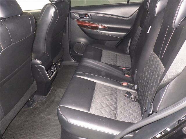 TOYOTA HARRIER 2015