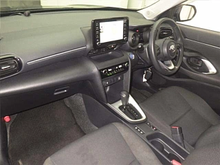 TOYOTA YARIS CROSS 2020