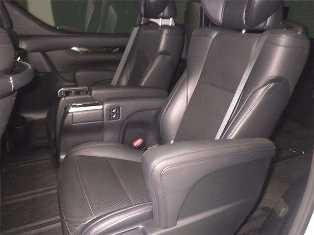 TOYOTA VELLFIRE 2016