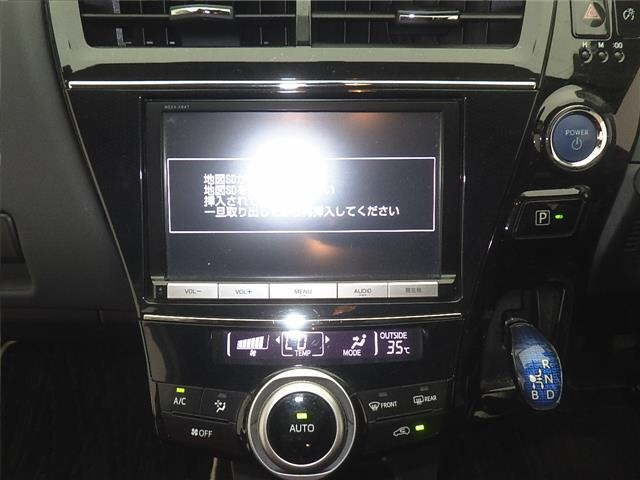 TOYOTA PRIUS ALPHA 2016