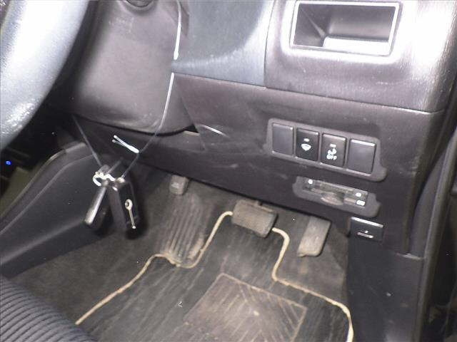 TOYOTA PRIUS ALPHA 2016