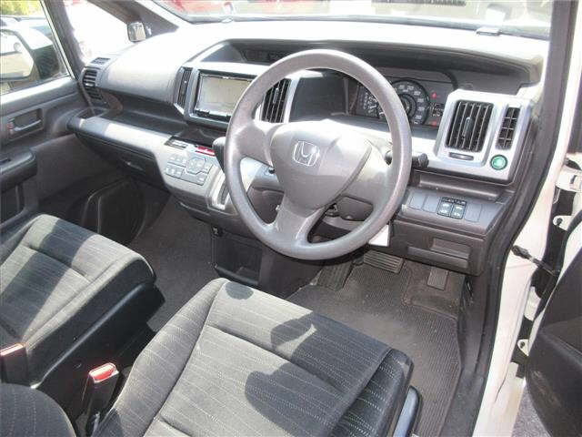 HONDA STEP WAGON 2010