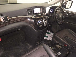 NISSAN ELGRAND 2015
