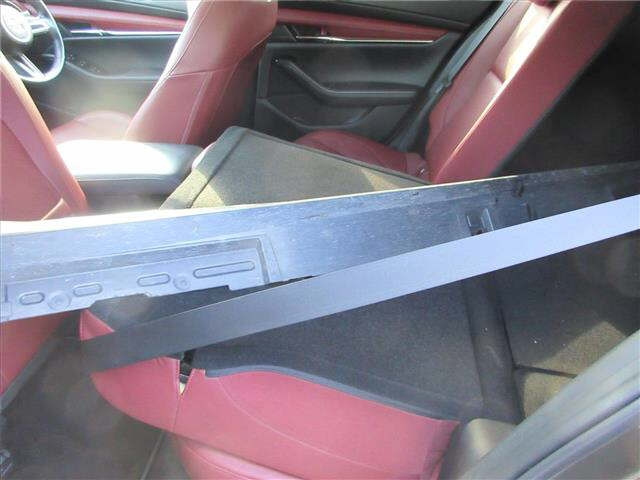 MAZDA MAZDA3 2023