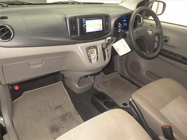 DAIHATSU MIRA E S 2012